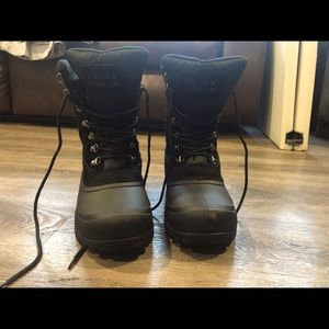 Winter boots, field and stream. 3m insulated and water resistant.